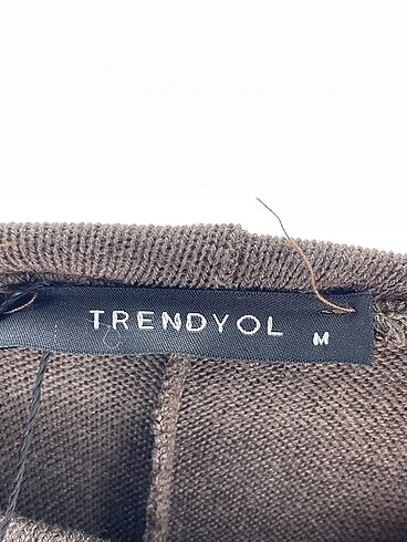 m Beden çeşitli Renk Trendyol & Milla Bluz %70 İndirimli.