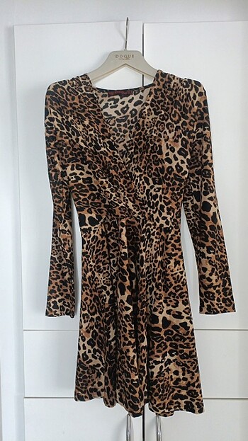 Leopar elbise