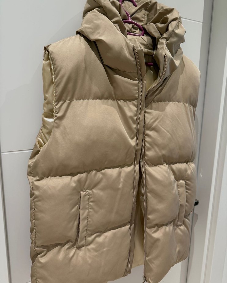 Bej şişme Yelek - Görsel 2