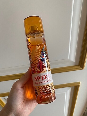 Bath and body works vücut spreyi