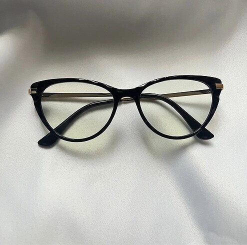 siyah cat eye gözlük