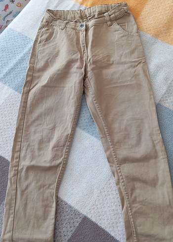 Bej Erkek çocuk okul pantolonu