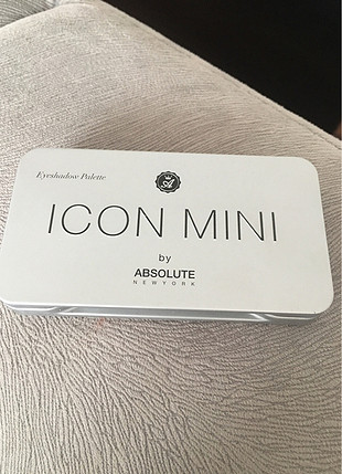 Diğer Absolute NY Icon Mini far paleti