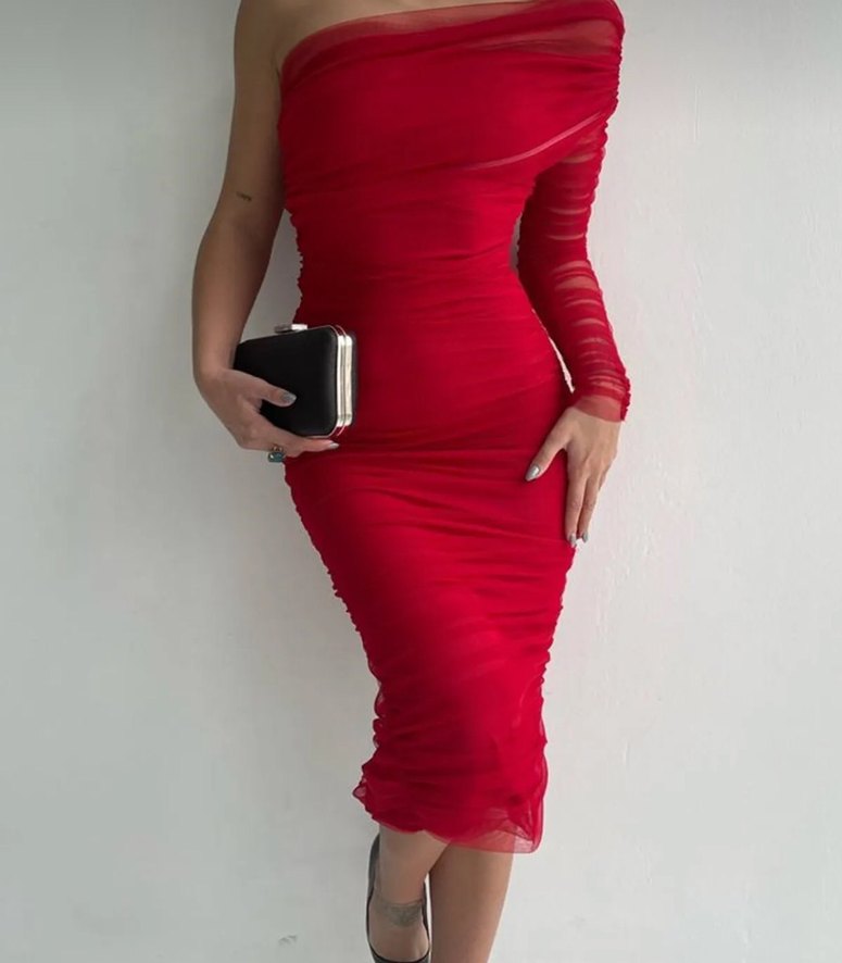 Kırmızı uzun elbise - Görsel 3