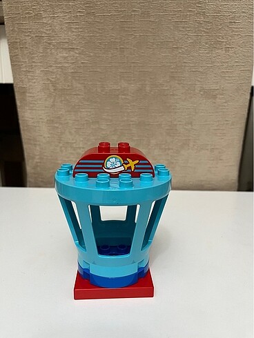 Lego duplo uçuş kulesi