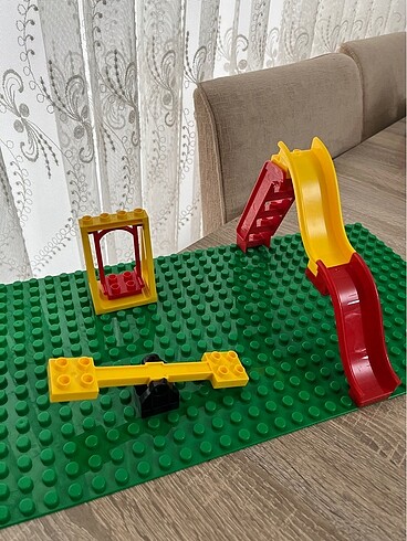 Beden Lego duplo uyumlu park