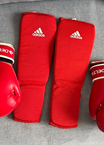 Adidas Erkek Kırmızı Deri Boks Eldiveni - Görsel 2
