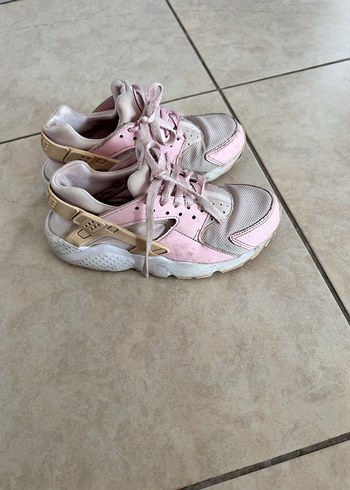 Pembe Bağcıklı Kadın Spor Ayakkabı - Görsel 3