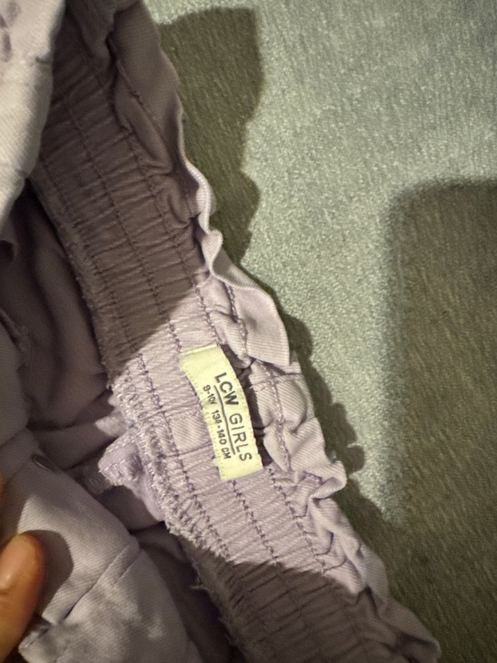 Düğmeli lila Keten Rahat Kesim Kız Şort - Görsel 2