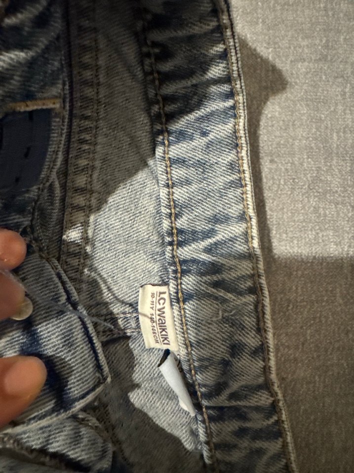 Gri Baskılı Kız Kot Şort - Görsel 2