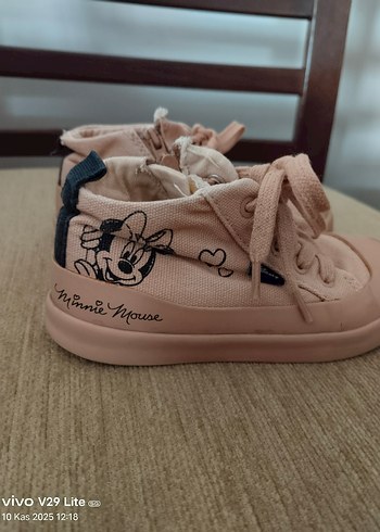 Kız Çocuk Pembe Bağcıklı Spor Ayakkabı - Görsel 2