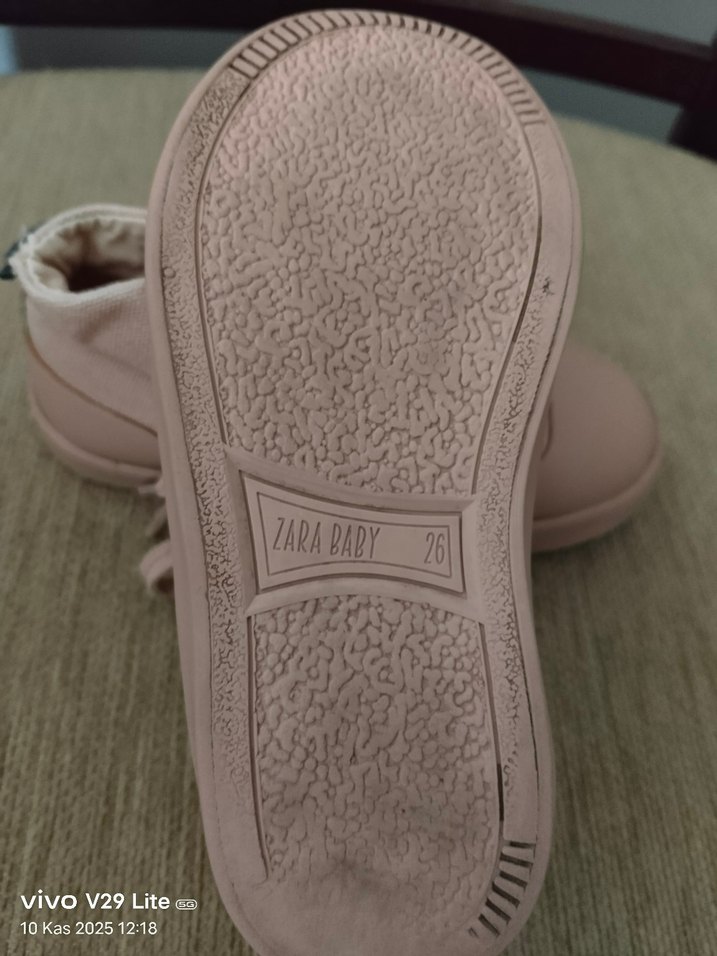 Kız Çocuk Pembe Bağcıklı Spor Ayakkabı - Görsel 3