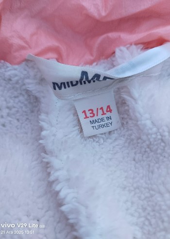 Kürklü Kapüşonlu Kız Montu - Pembe - Görsel 5