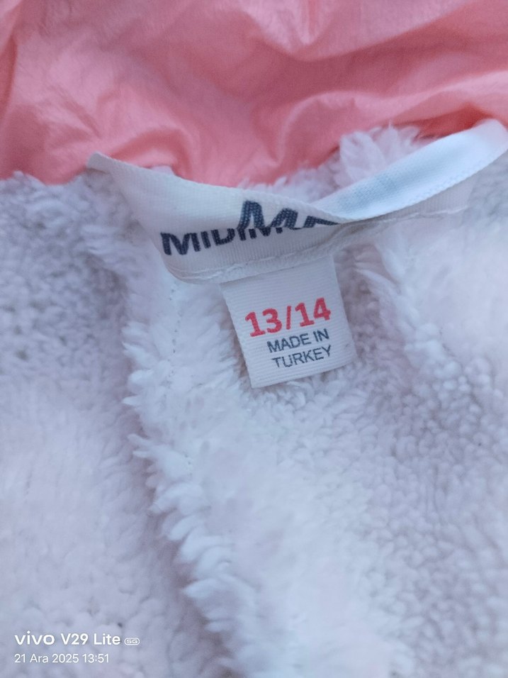 Kürklü Kapüşonlu Kız Montu - Pembe - Görsel 5