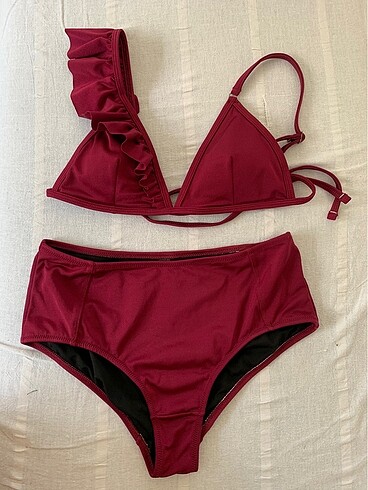 Trendyolmilla marka bordo renkli bikini takımı