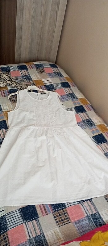 42 Beden Beyaz kısa Defacto yazlık elbise