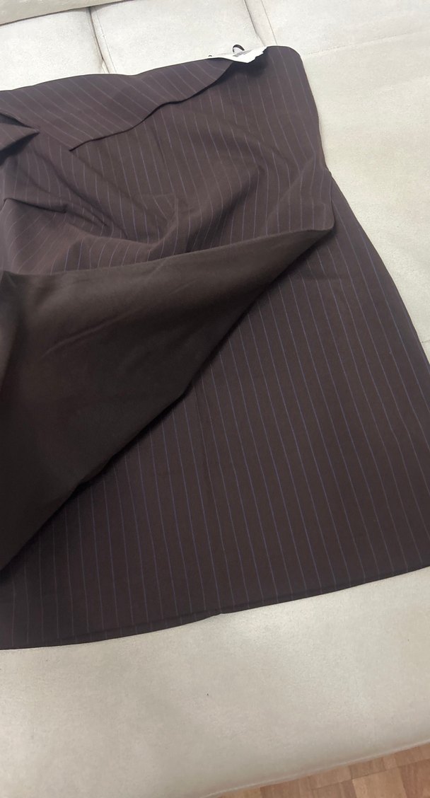 ZARA / 
Kahverengi Piliseli Midi elbise - Görsel 2