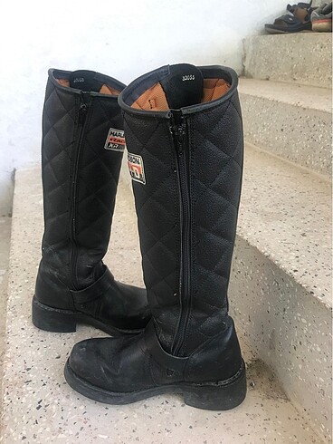 36 Beden siyah Renk Siyah harley davidson orjinal çizme 36 numara