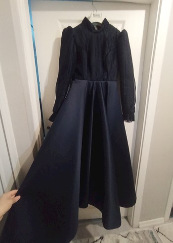 Abiye Kemerli lacivert Uzun Kollu Gotik Abiye