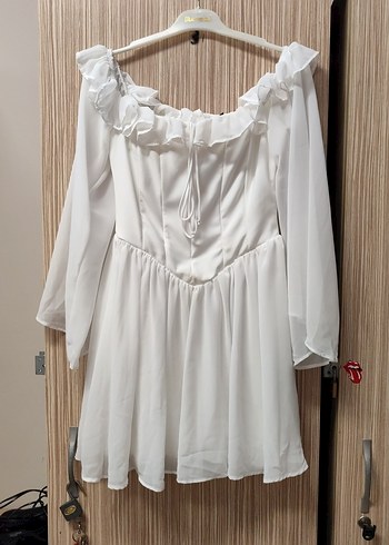 Beyaz Mini elbise