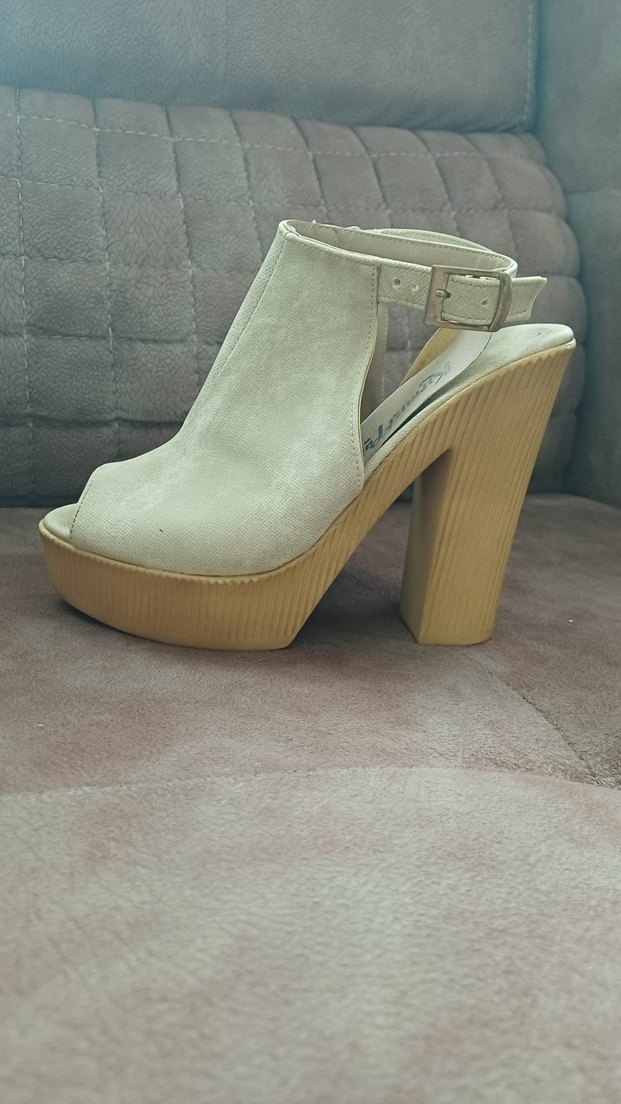 Bej Süet Kadın Platform Topuklu Ayakkabı - Görsel 5