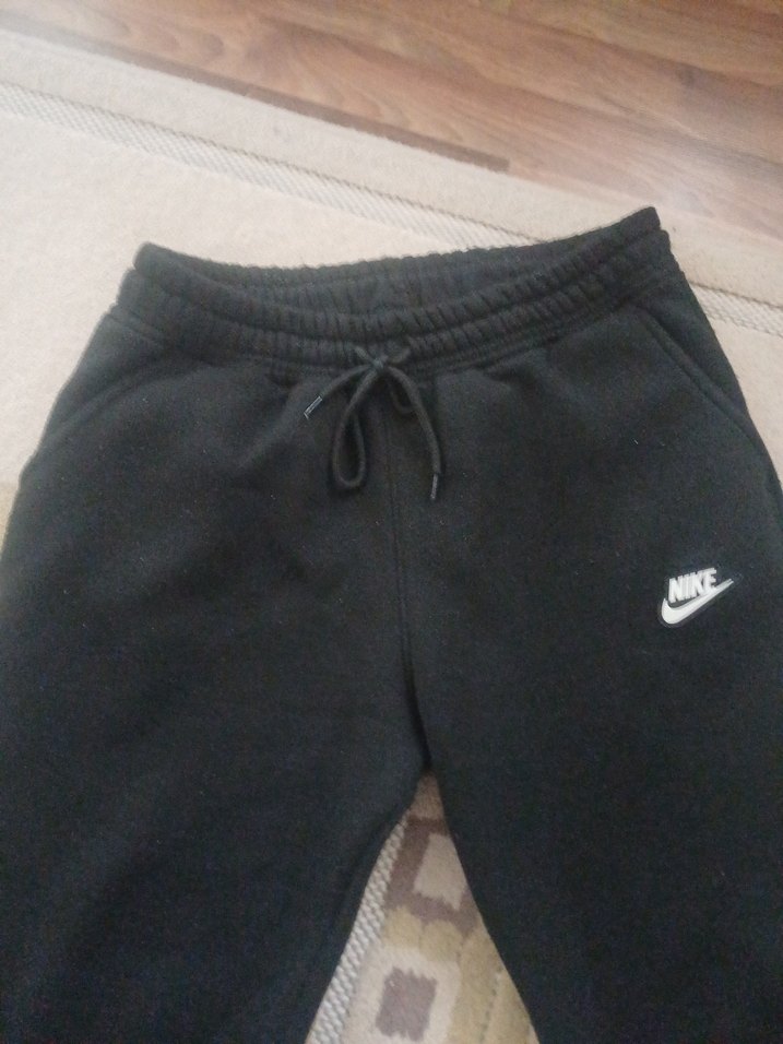 Nike Siyah Rahat Kesim Eşofman Altı - Görsel 2