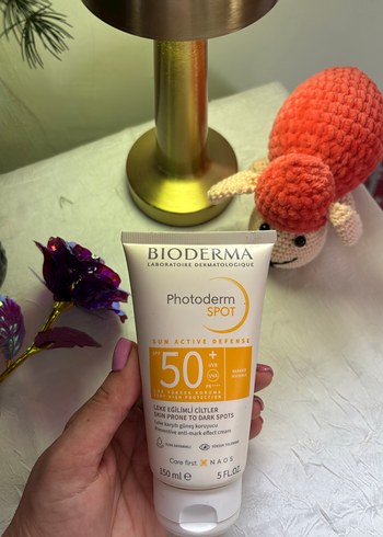 Bioderma Photoderm Spot SPF 50 Güneş Kremi 150 ml - Görsel 2