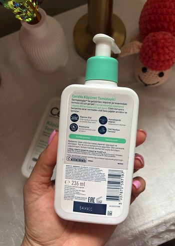 CeraVe Köpüren Yüz Temizleyici 236 ml - Görsel 3