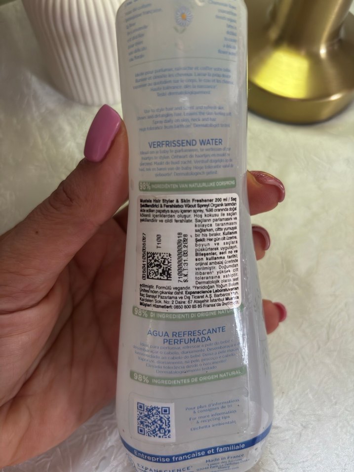 Mustela Bebek Saç ve Cilt Tazeleyici Sprey - Görsel 3