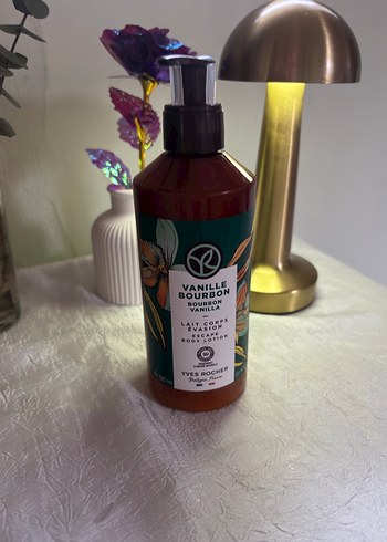 Yves Rocher Bourbon Vanilya Vücut Losyonu - Görsel 4