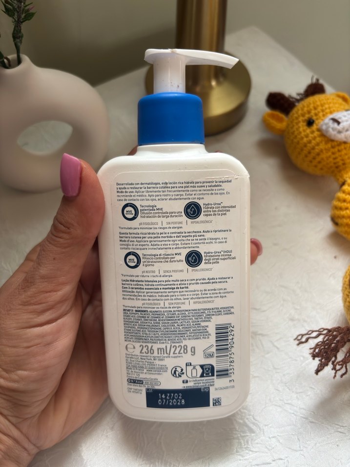 CeraVe Yoğun Nemlendirici Yüz Losyonu 236 ml - Görsel 2