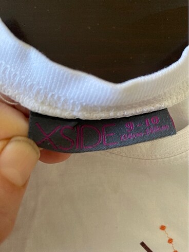 Çeşitli farklı farklı tişörtlar Tanesi 25 - Görsel 12