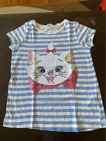 Çeşitli farklı farklı tişörtlar Tanesi 25 - Görsel 15