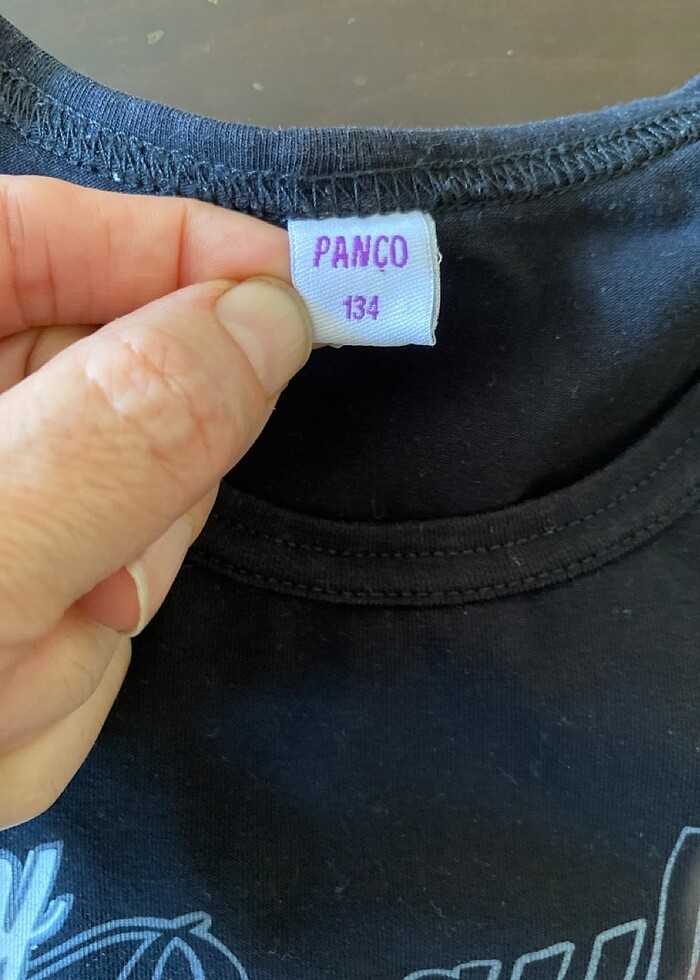 Çeşitli farklı farklı tişörtlar Tanesi 25 - Görsel 3