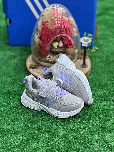 Adidas Erkek çocuk spor ayakkabı