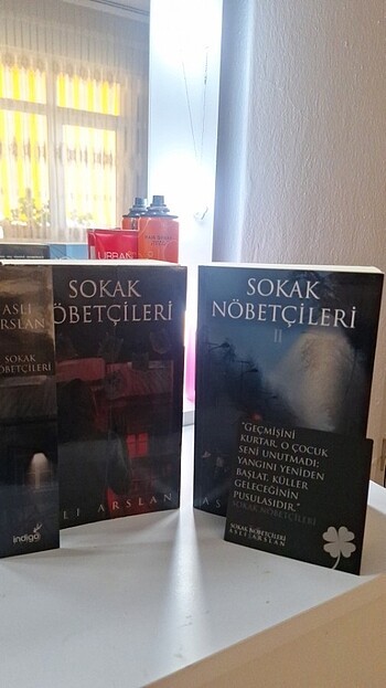 Sokak Nöbetçileri Aslı Arslan 