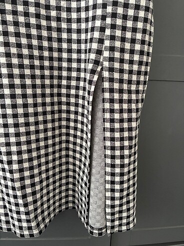 Zara Yazlık askılı ince kumaş elbise