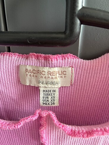 Pull and Bear Pembe yazlık crop