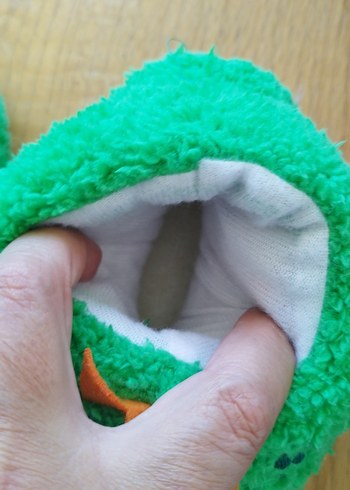 23 Beden Renkli Erkek Çocuk Ev Terliği Velcro