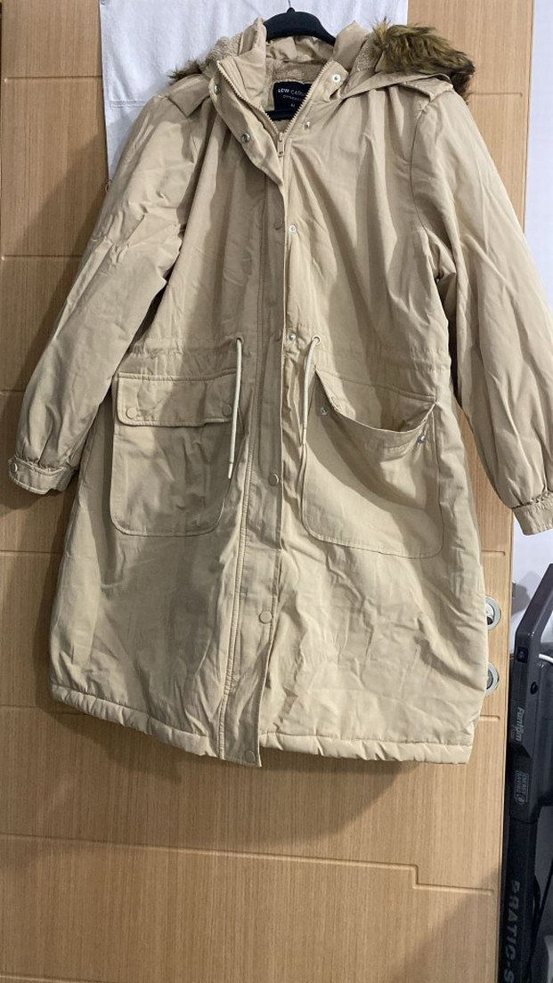 Bej Kadın Midi Boy Peluş Detaylı Ceket - Görsel 5