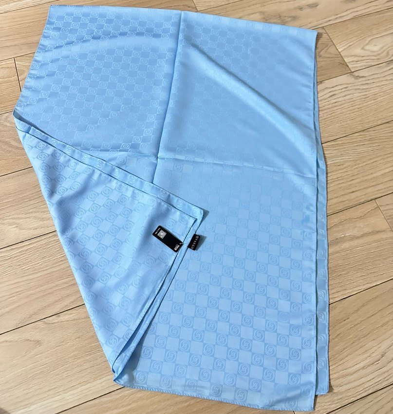 Mavi Parlak Kadın Şal - Görsel 4