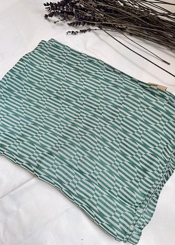 Pilili Yeşil Keten Kadın Şal - Görsel 5