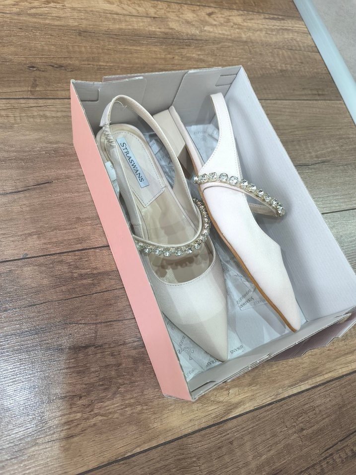 Beyaz Tokalı Blok Topuklu Kadın Abiye Ayakkabı - Görsel 5