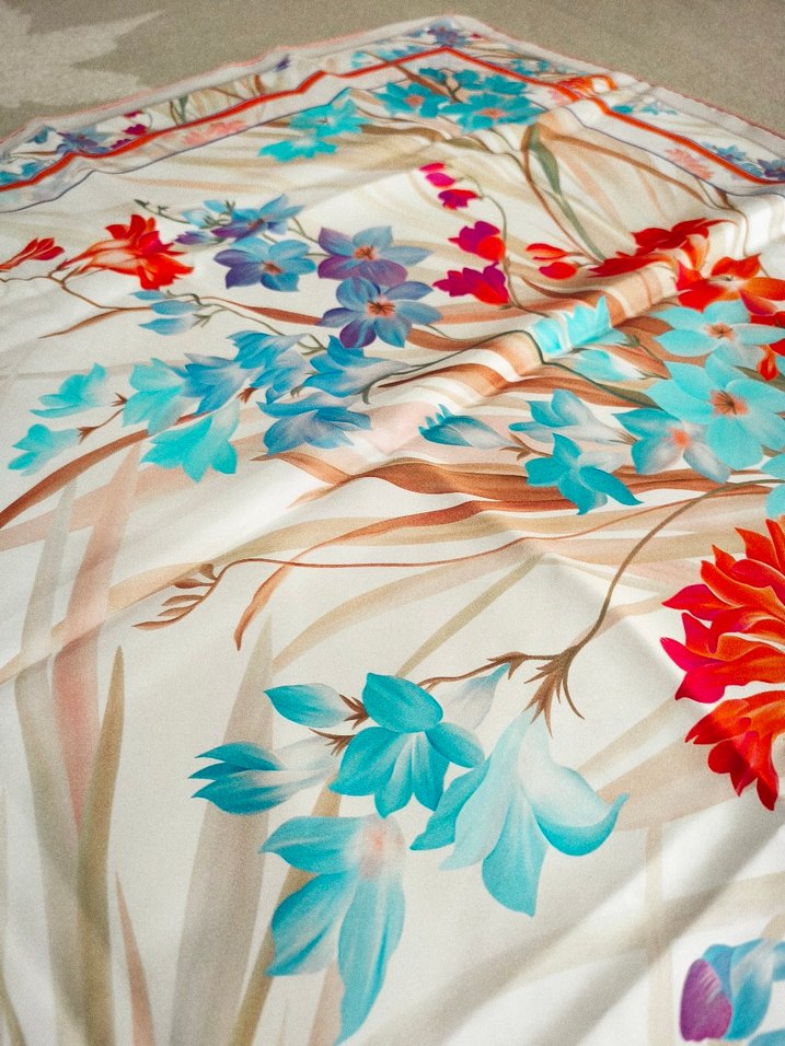 Vakko kadın ipek eşarp - Görsel 4