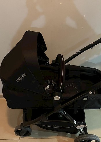 Siyah Bebek Arabası - Görsel 3