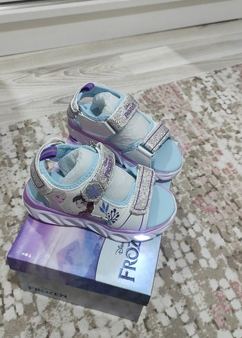 Kız Çocuk Beyaz Frozen Desenli Cırt Cırtlı  sandalet - Görsel 3