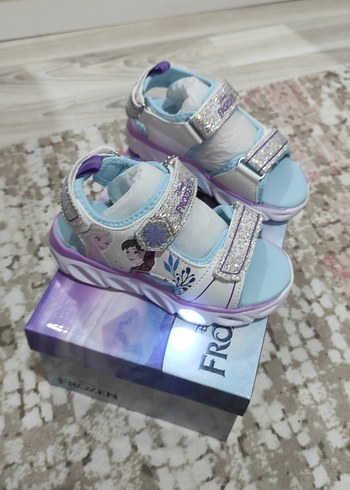 Kız Çocuk Beyaz Frozen Desenli Cırt Cırtlı  sandalet - Görsel 2