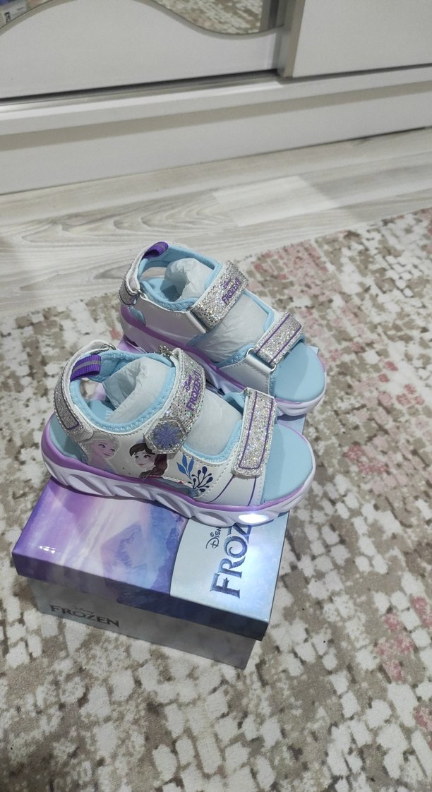 Kız Çocuk Beyaz Frozen Desenli Cırt Cırtlı  sandalet - Görsel 3