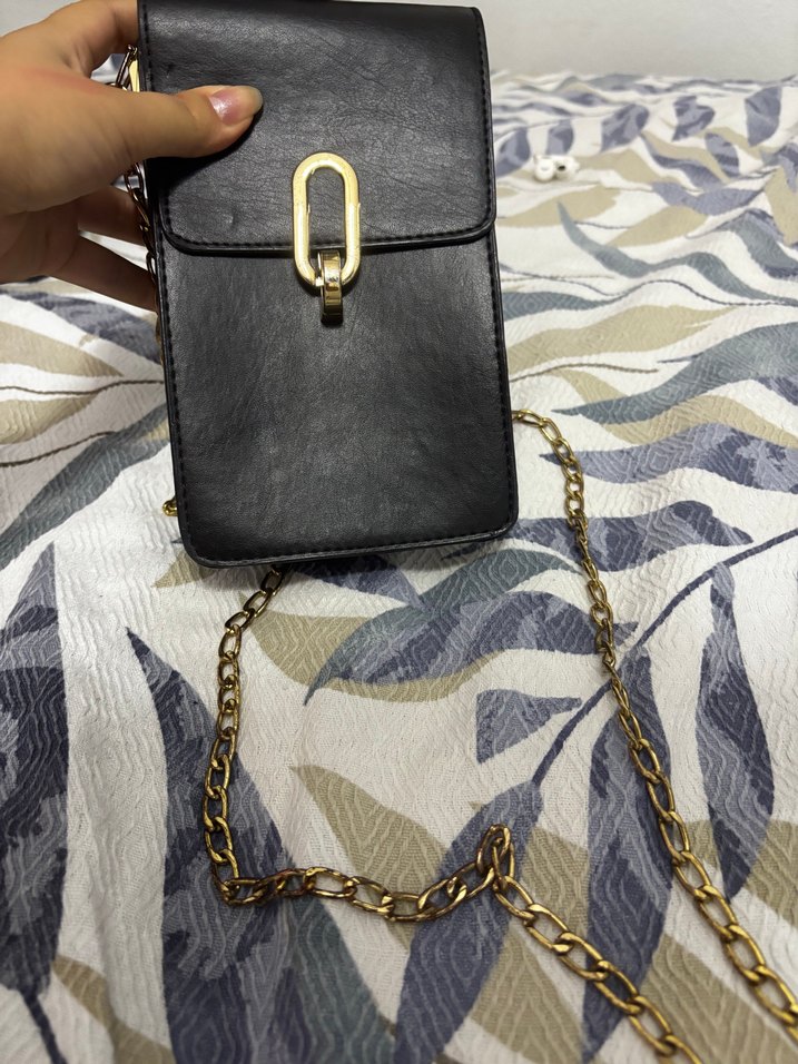 Zincir Detaylı Siyah Deri Kadın Çapraz Çanta - Görsel 3