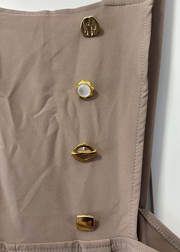 Bej Uzun Düğmeli Kadın Tulum - Görsel 3